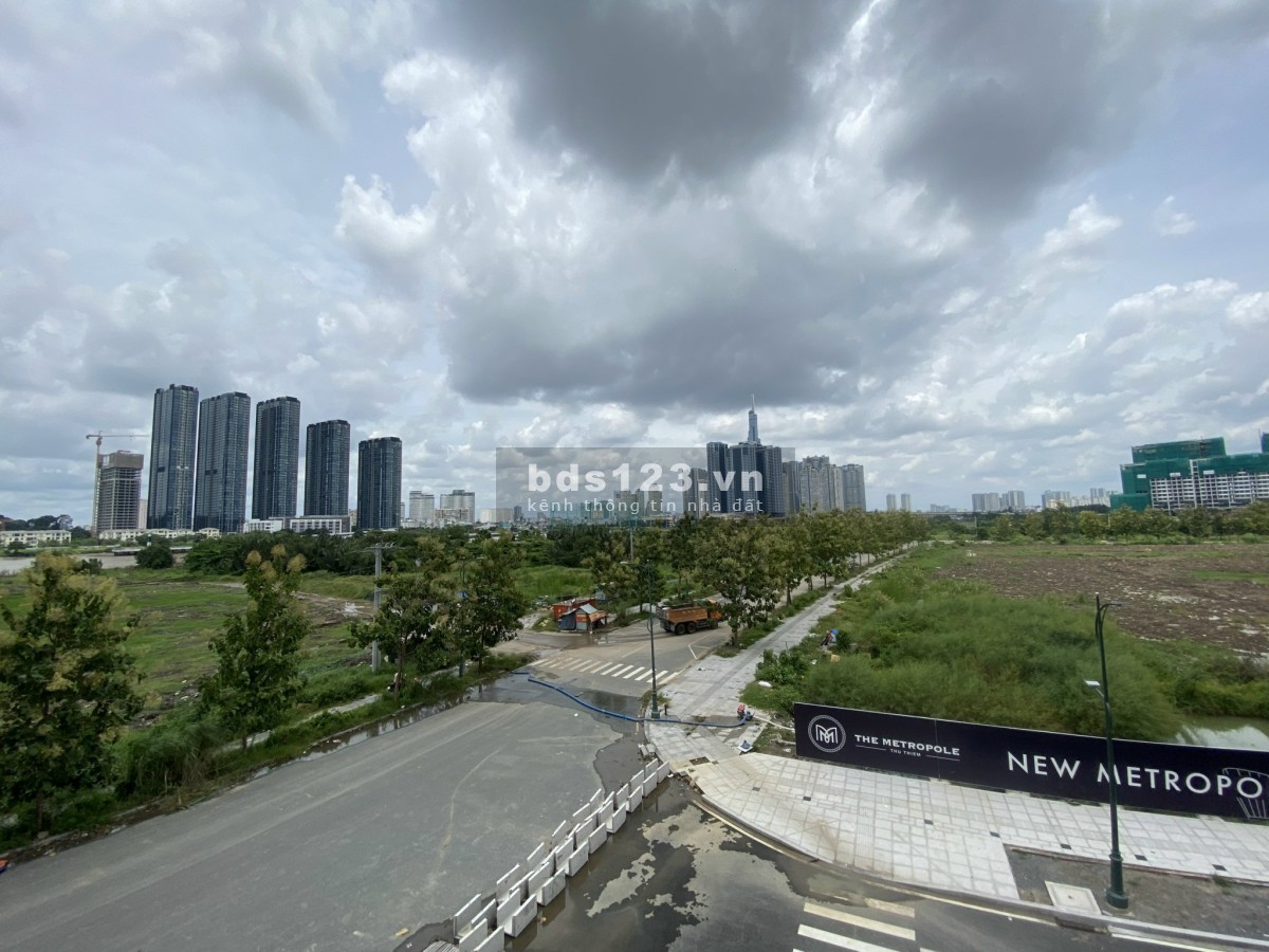 Metropole cho thuê căn hộ 3PN diện tích 116 m2. Giá 55 triệu net