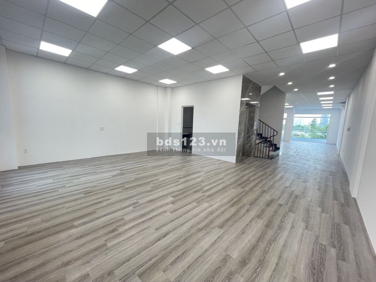 LakeView Thủ Thiêm cho thuê Shophouse 2 căn liền kề giá chỉ 6000$/căn. LH 0932 689 228