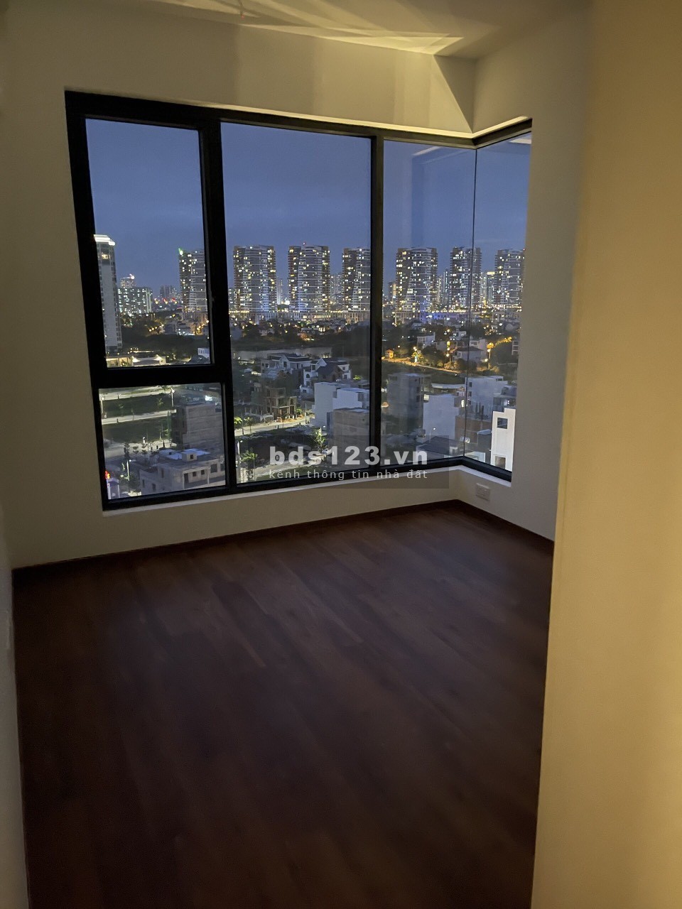 Bán căn hộ 3PN One Verandah , view sông Sài Gòn giá 9 tỷ