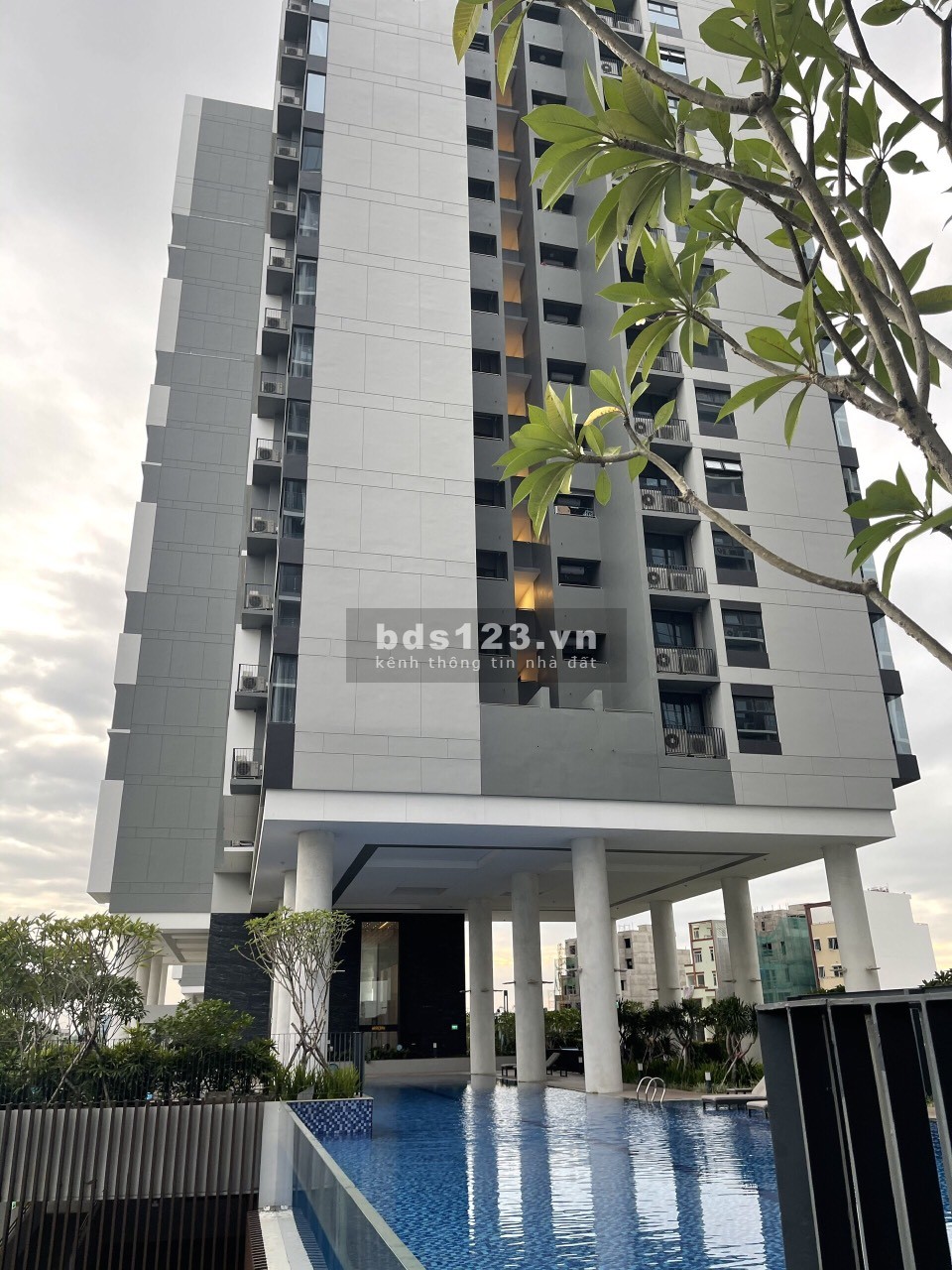 Bán căn hộ 3PN One Verandah , view sông Sài Gòn giá 9 tỷ