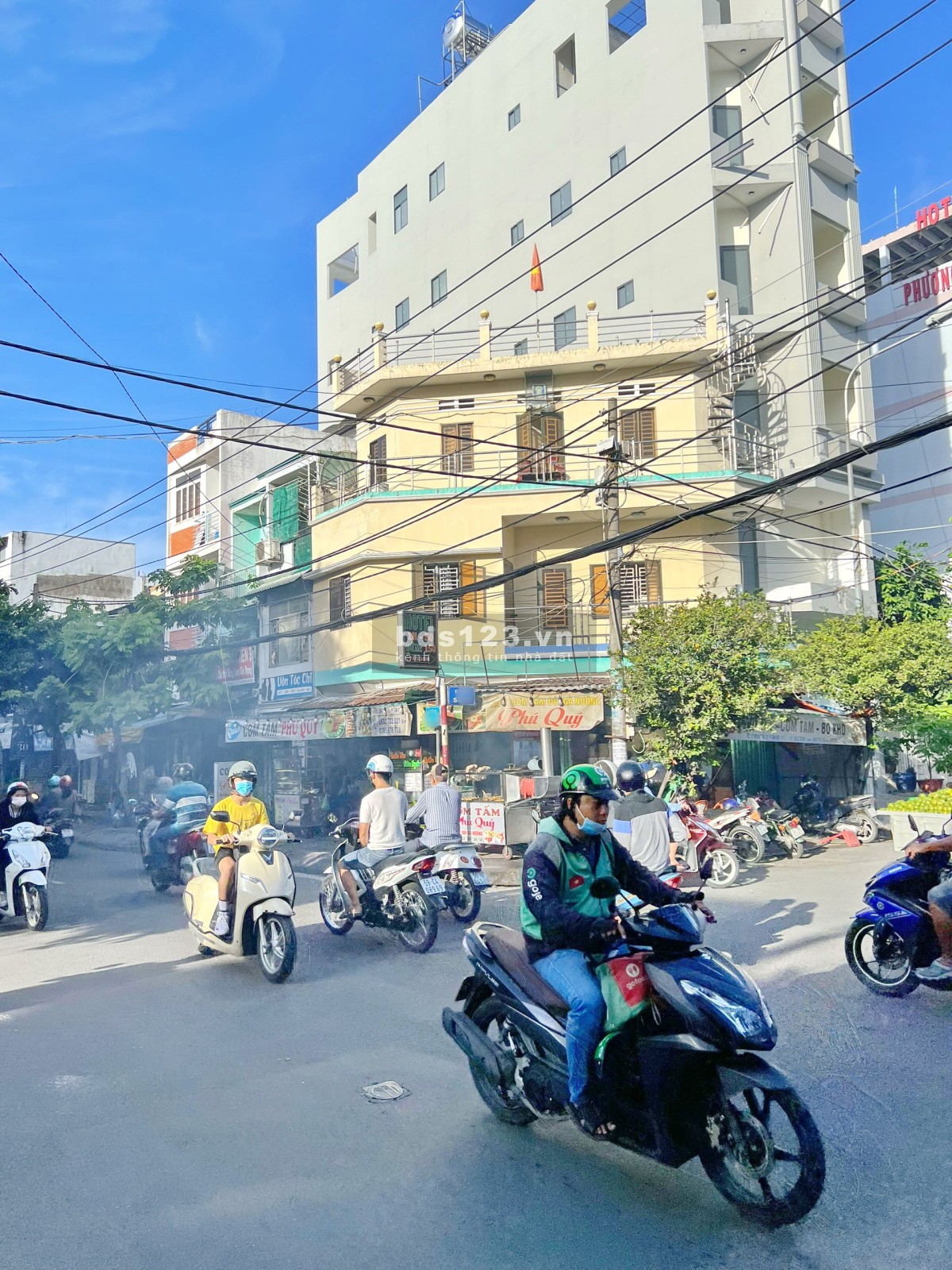 Bán nhà riêng đường số khu Tân Quy, Quận 7 - 2 mặt tiền kinh doanh