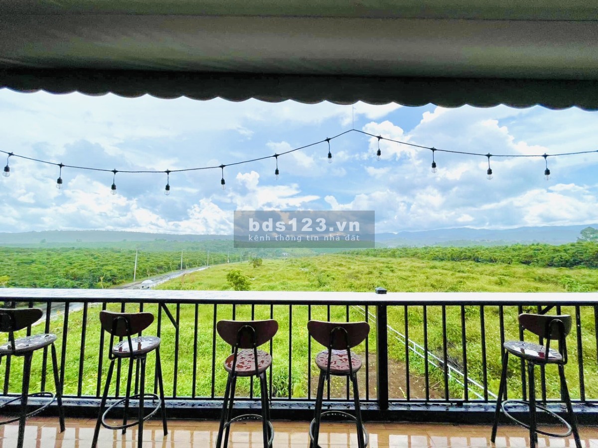 vừa nhận lô đất ngộp ngay trung tâm Lộc An 690m2 giá 715tr SHR