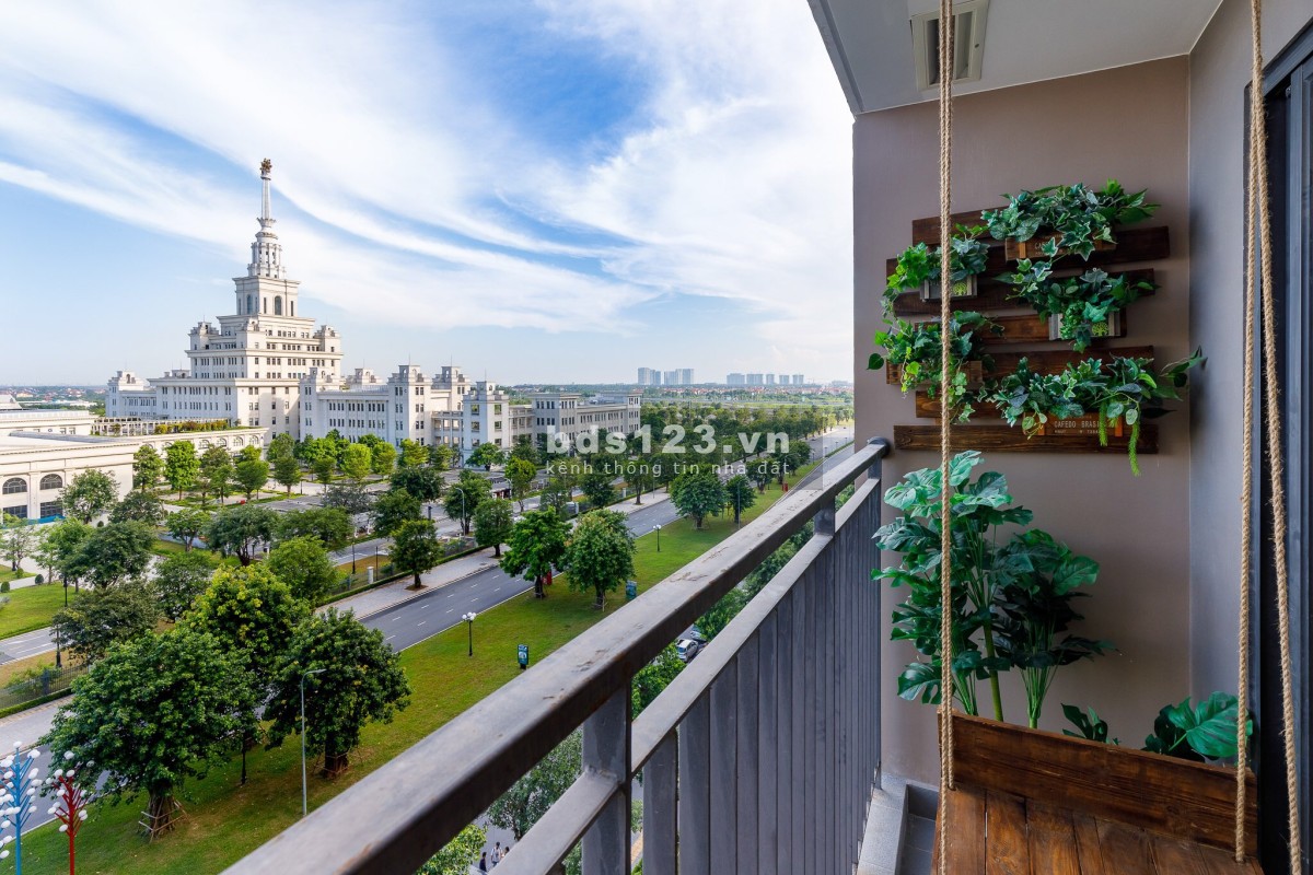 Cần Bán Căn Hộ 2 PN + 1 2 WC Giá 1,880 tỷ Tầng Trung View Thoáng - Vinhomes Ocean Park
