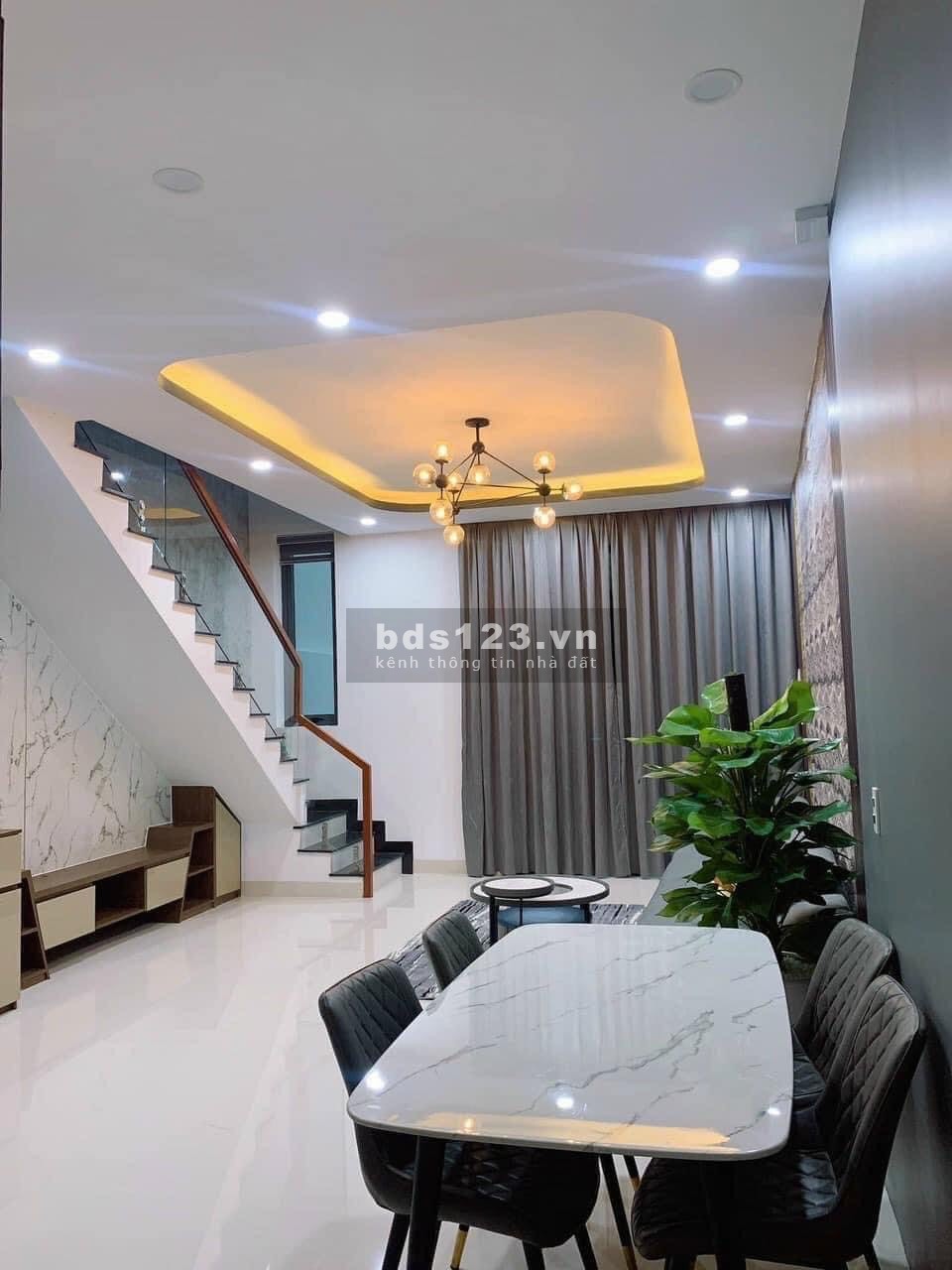 Bán nhà hẻm 4M đường Gò Dầu 3 tầng diện tích 4x13 giá 5x