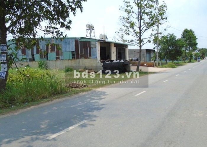 Đất vị trí đẹp nằm trong khu dân cư, gần kề với khu công nghiệp Phước Đông - Gò Dầu - Tây Ninh