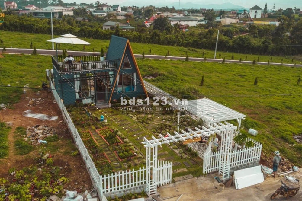 Bán 258m2 đất thổ cư cách trung tâm Bảo Lộc 10p ở QL20 vào 900m 595tr SHR