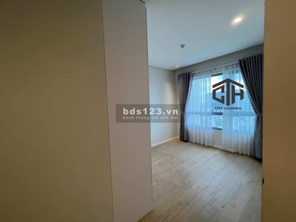 Available - Nhà đang trống. 1 căn 2pn duy nhất còn lại tại Đảo Kim Cương. Tâm: 0902.0506.43
