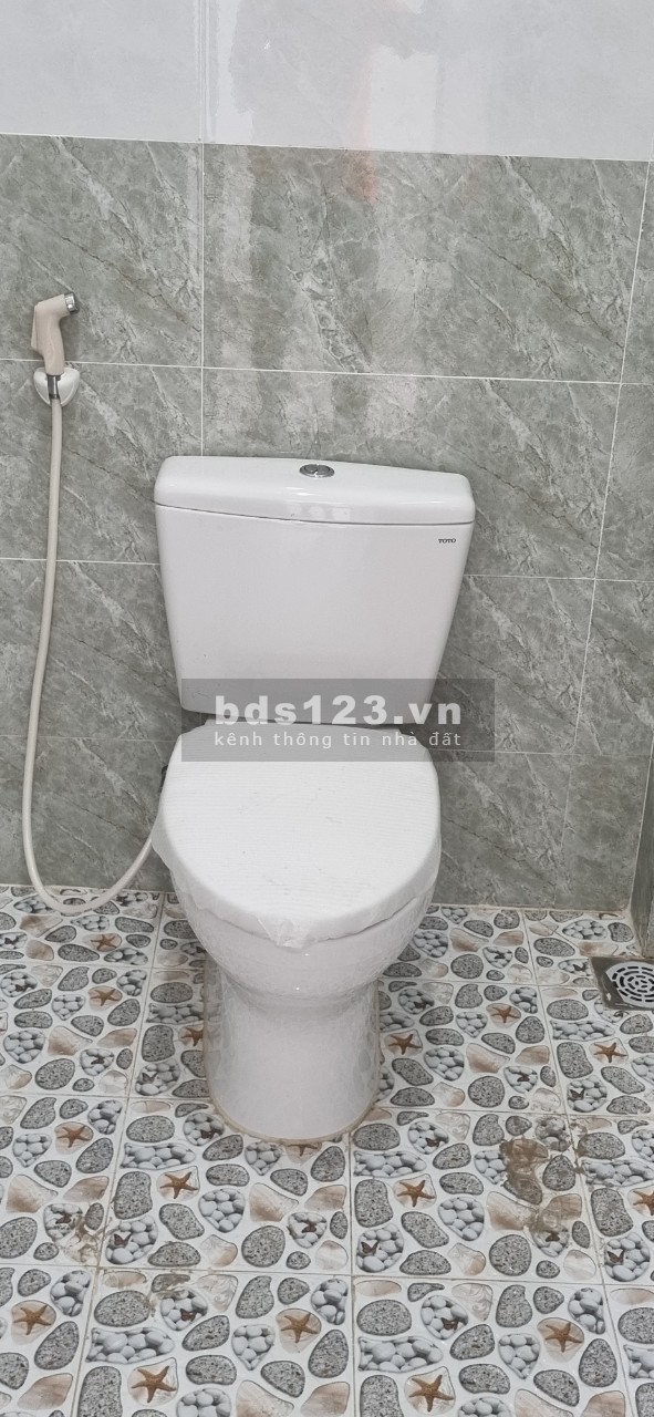 Nhà mới xây dựng, Mặt Tiền đường nhựa cách TT Thị Trấn Chợ Gạo 3km