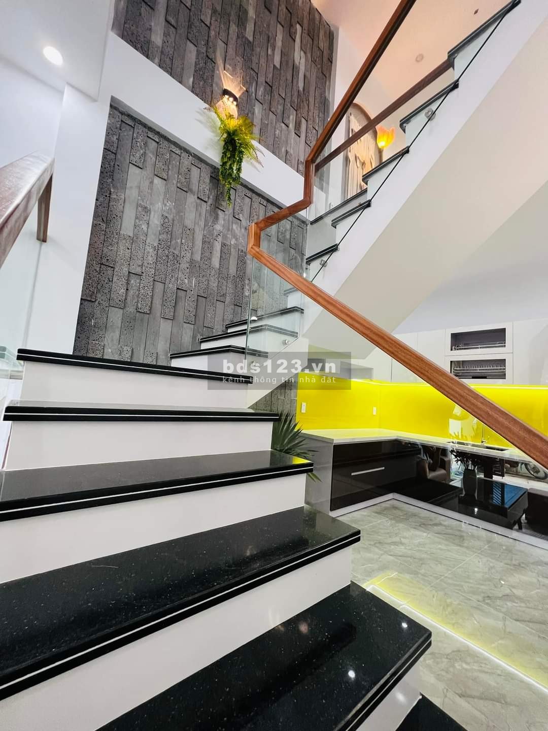 Bán nhà 2 tầng kiệt ô tô Trường Chinh, Thanh Khê, Đà Nẵng giá 2.8 tỷ