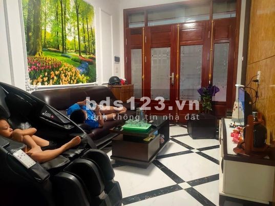 Bán nhà Cổ Nhuế đẹp lấp lánh ánh kim cương diên tích 36m2 giá nhỉnh 3 tỷ