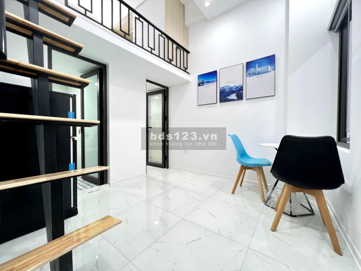 Bán tòa nhà 109m2 x 9 tầng thang máy, 27 phòng cao cấp, khu Hoàng Cầu, giá 33 tỷ