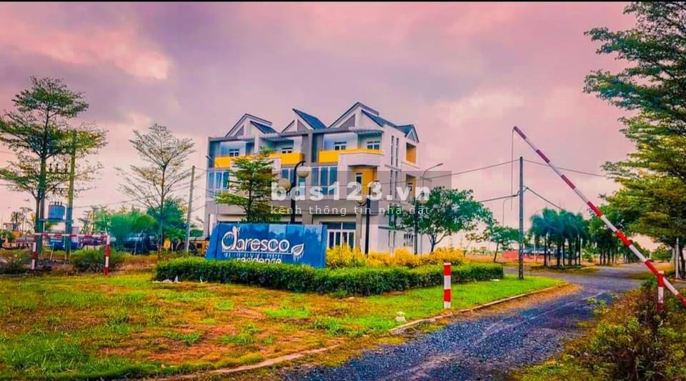 Chính chủ cần bán lô 140m2 KDC Daresco vị trí đẹp, view sông