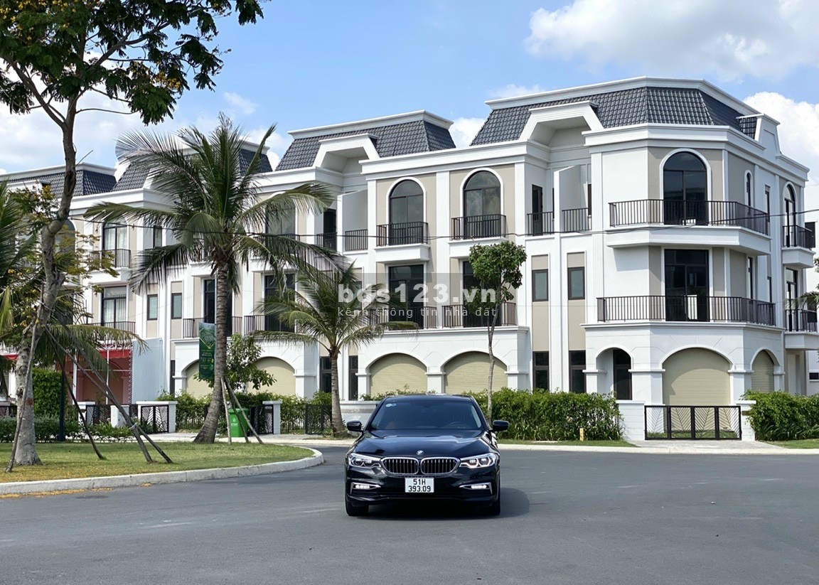 Nhà đẹp, giá tốt, trả chậm 18 tháng không lãi suất liên hệ 0834586163