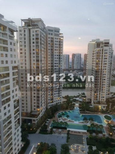 Hiện đang kẹt tiền nên cần bán lỗ căn hộ sân vườn lớn 2pn, tại Diamond Island