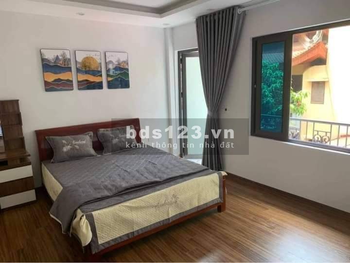 Bán nhà mặt phố Tây Sơn kinh doanh cho thuê DT 50m² x 5 tầng mặt tiền 5m nở hậu chỉ nhỉnh 4 tỷ