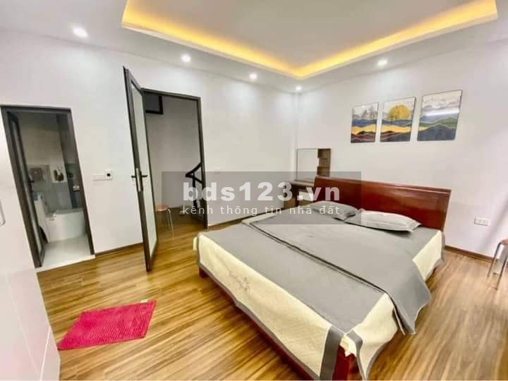 Bán nhà mặt phố Tây Sơn kinh doanh cho thuê DT 50m² x 5 tầng mặt tiền 5m nở hậu chỉ nhỉnh 4 tỷ