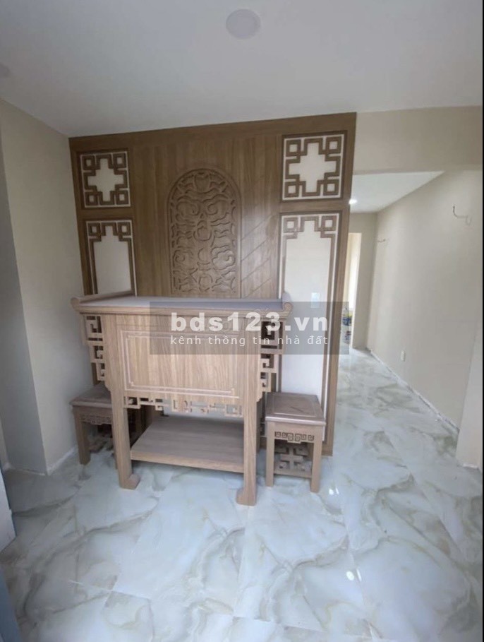 Bán nhà mới xây 5 lầu 5PN có thang máy tại đường Thạnh Lộc 44 Q12
