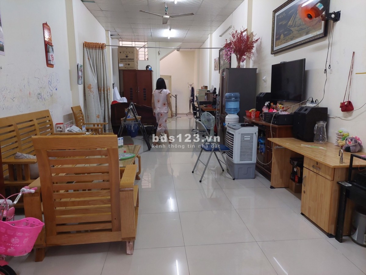 Hẻm xe hơi 4 chỗ đổ cửa Tân Hương Tân Phú diện tích 66m2 nhỉnh 5 tỷ