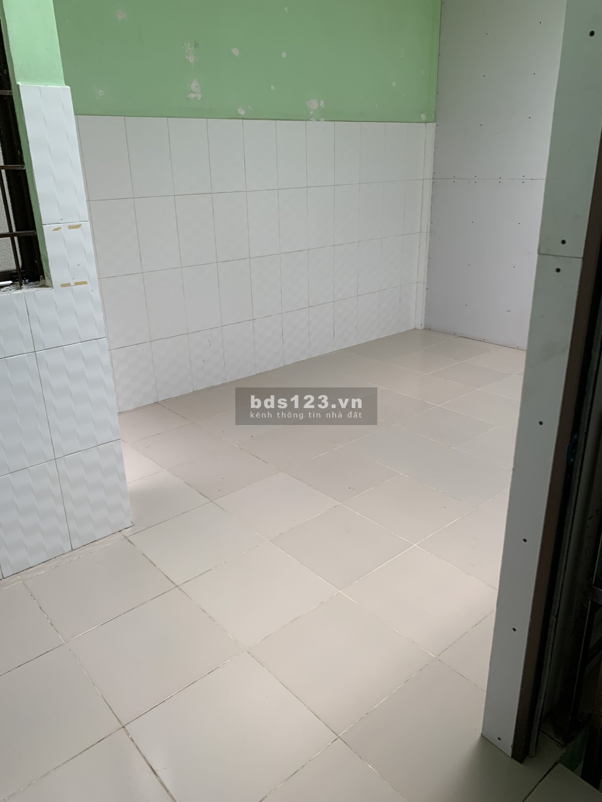 Nhà 1 trệt 1 lầu cho thuê lâu dài giá ưu đãi liên hệ 0934009400
