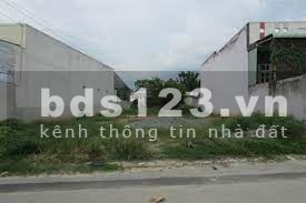 Bán Gấp Lô Đất Mặt Tiền Nhựa 10m, Full Thổ Cư, Sổ Hồng Riêng - Gía 400tr