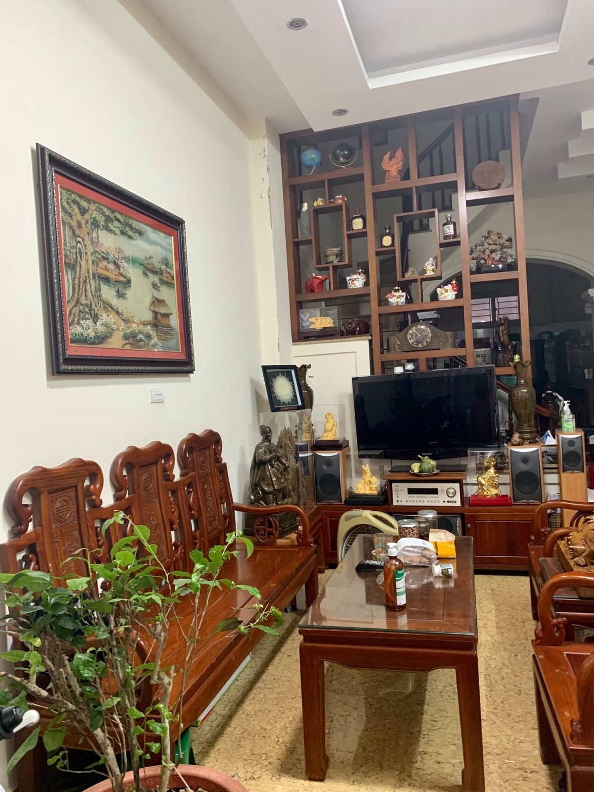 Bán nhà phố đẹp Lê Thanh Nghị dt 34m2, 5 tầng 3 pn, ngõ thoáng gần ô tô nhỉnh 3 tỷ