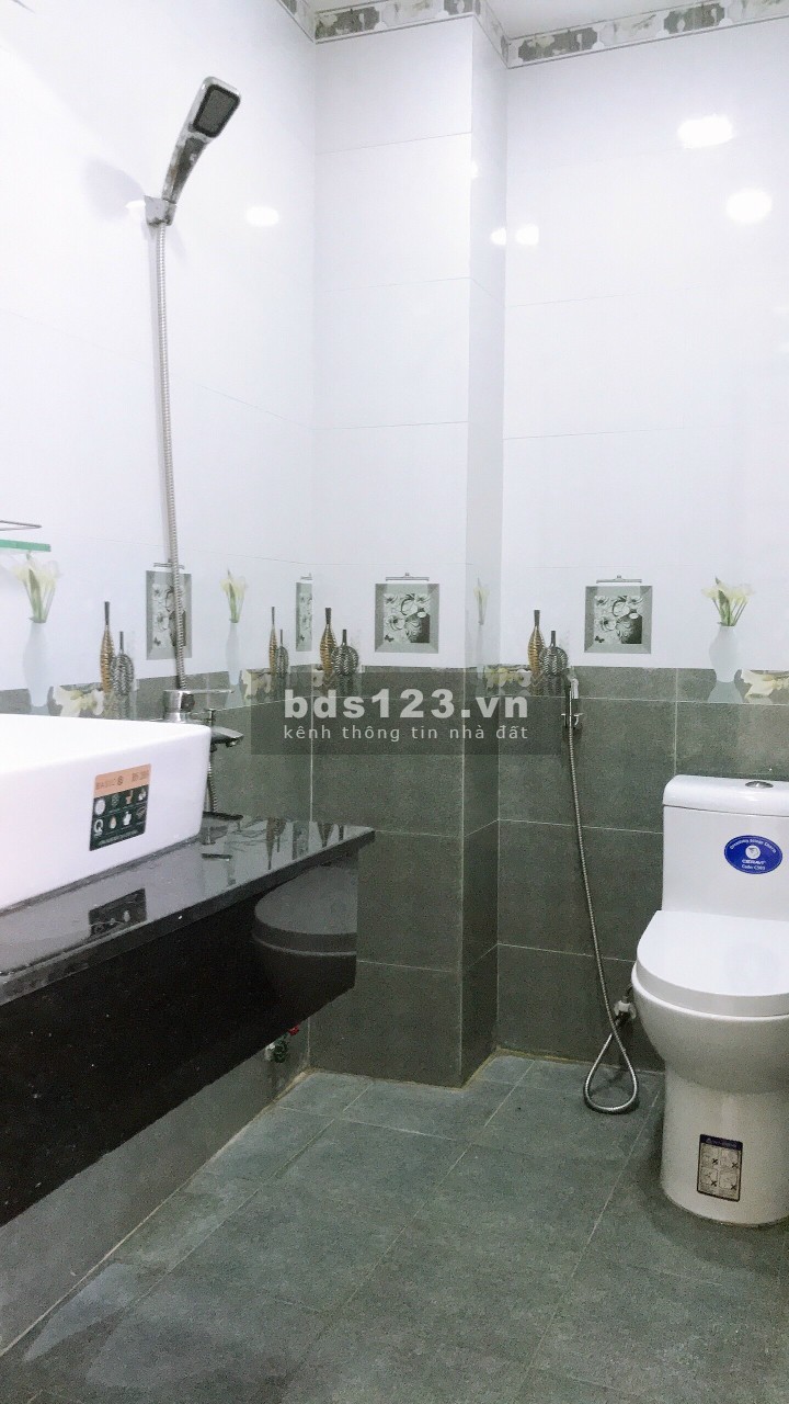 Nhà mới 5 tầng, hẻm xe hơi tránh nhau đường Cống Lở. Chỉ…