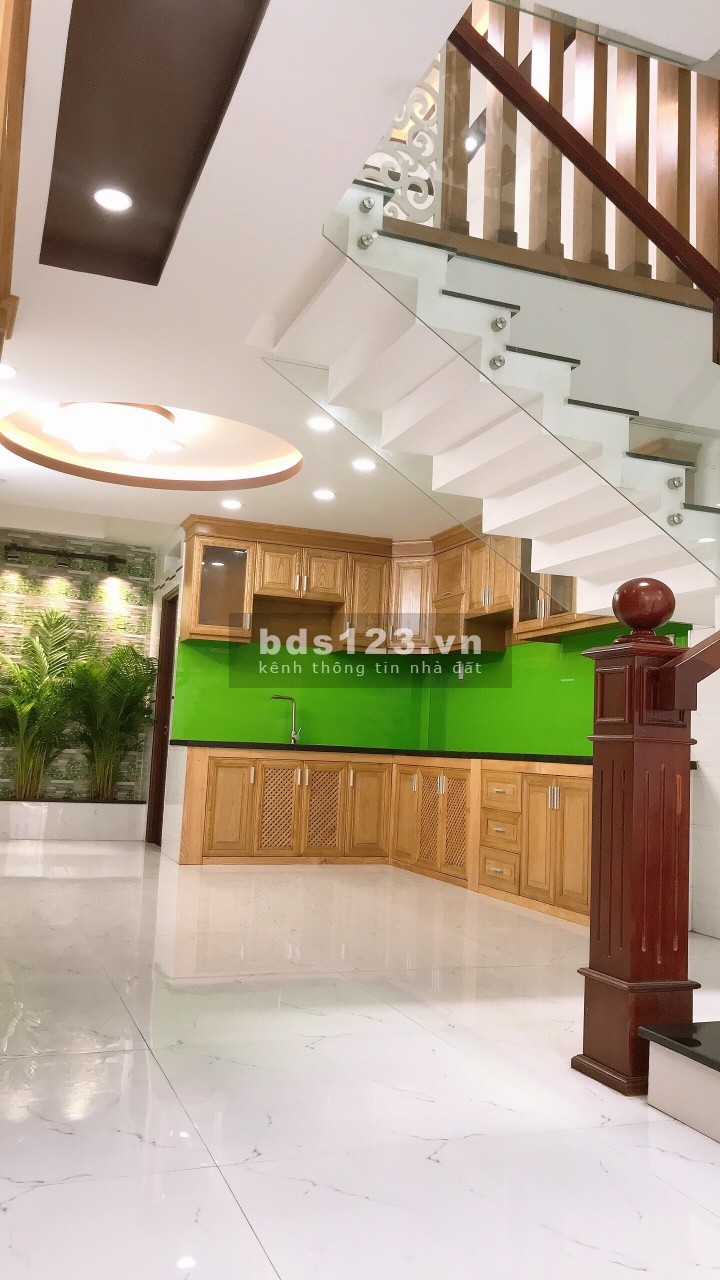 Nhà mới 5 tầng, hẻm xe hơi tránh nhau đường Cống Lở. Chỉ…