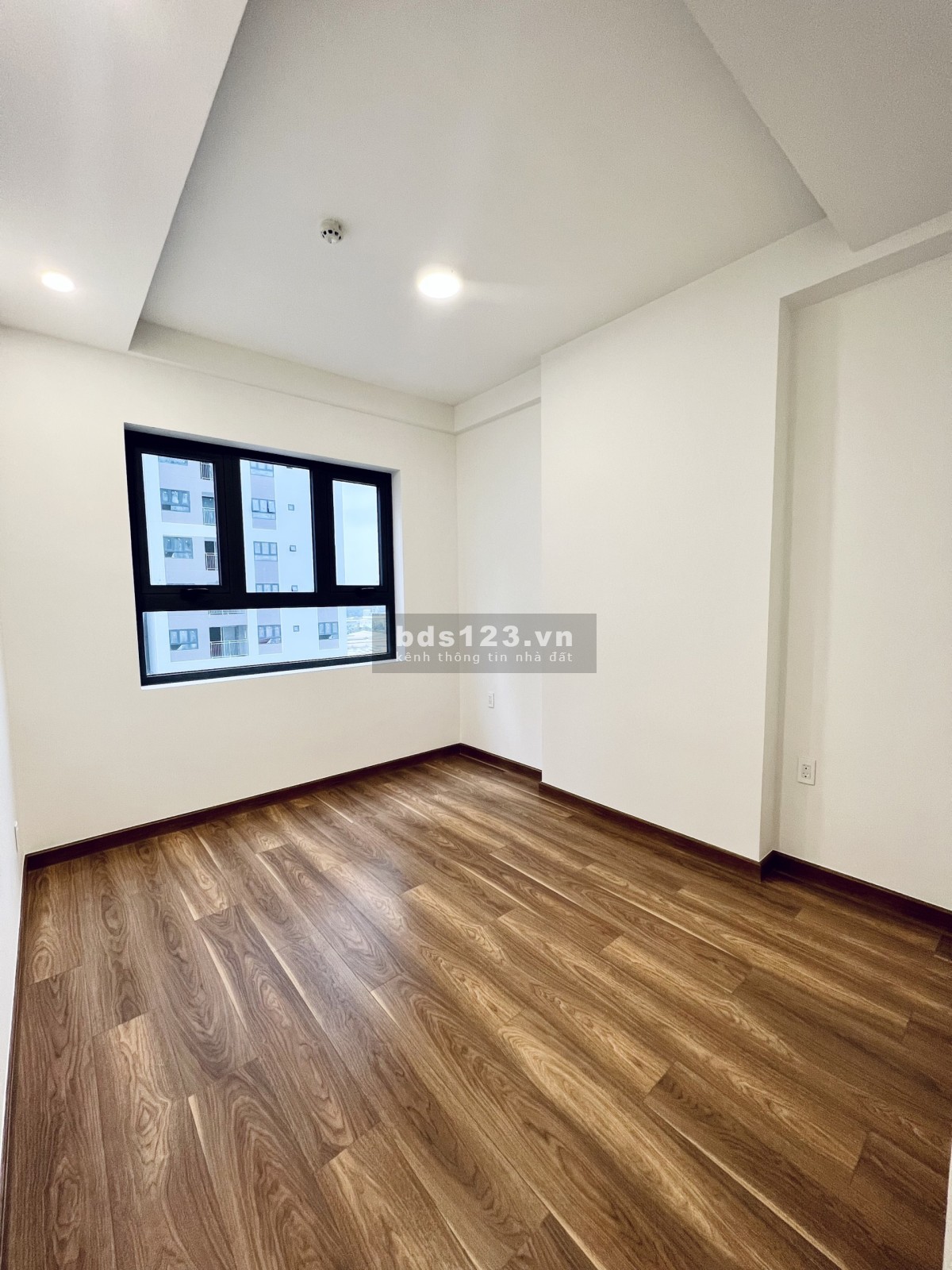 Cho thuê căn hộ Q7 Sài Gòn RiverSide complex NTCB giá 8,5tr/tháng