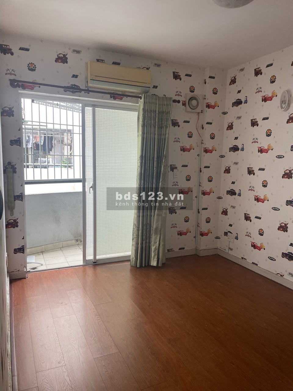 Bán căn hộ 92m2 tầng 12 c/c Phú Thạnh Tân Phú lh 0913161368