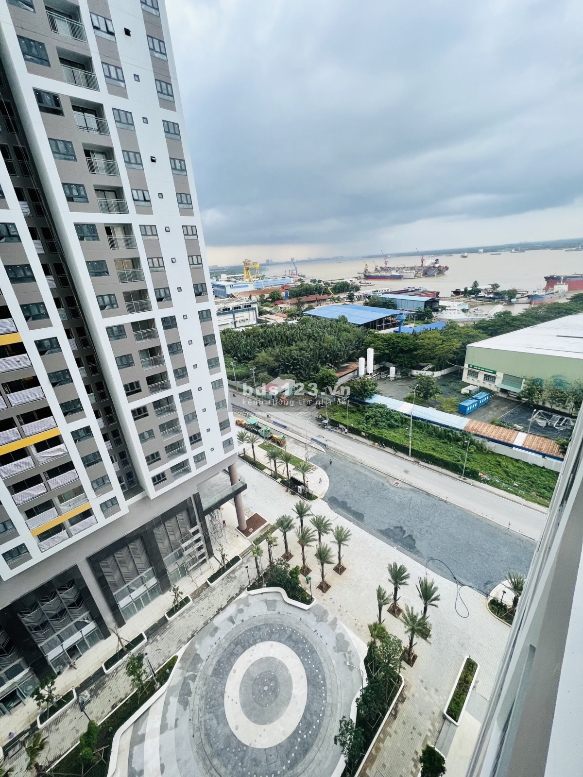 Cho thuê căn hộ Q7 Sài Gòn RiverSide complex NTCB giá 8,5tr/tháng