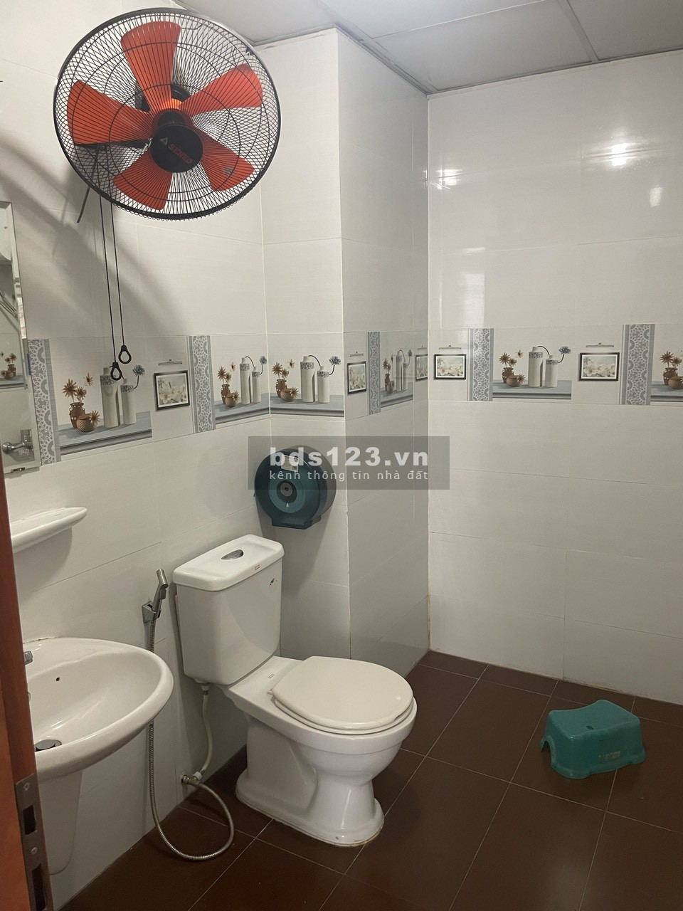 Bán căn hộ 92m2 tầng 12 c/c Phú Thạnh Tân Phú lh 0913161368