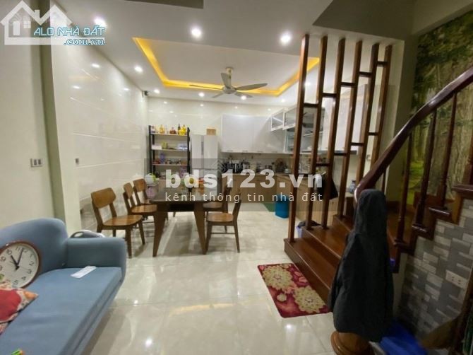 Khu phân lô VIP phố Đức Giang, Q.Long Biên 50m*5T, lô góc 2 thoáng, gara, giá chỉ 6.95 tỷ