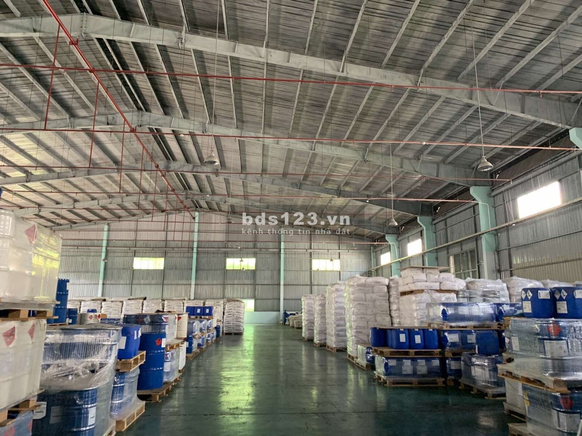 Cần cho thuê kho xưởng trong khu công nghiệp Dĩ An Bình Dường, giá tốt
