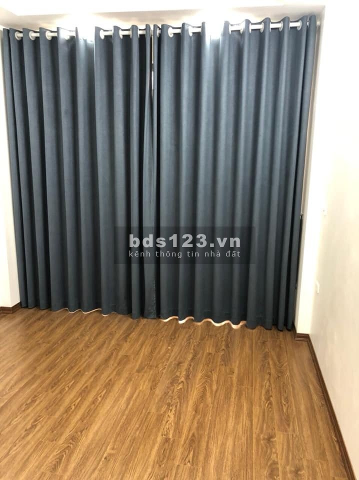 Chính chủ bán nhà Giáp Bát, Hoàng Mai, 40m2x5T, Lô góc, Ngõ thông, 3.6 tỷ