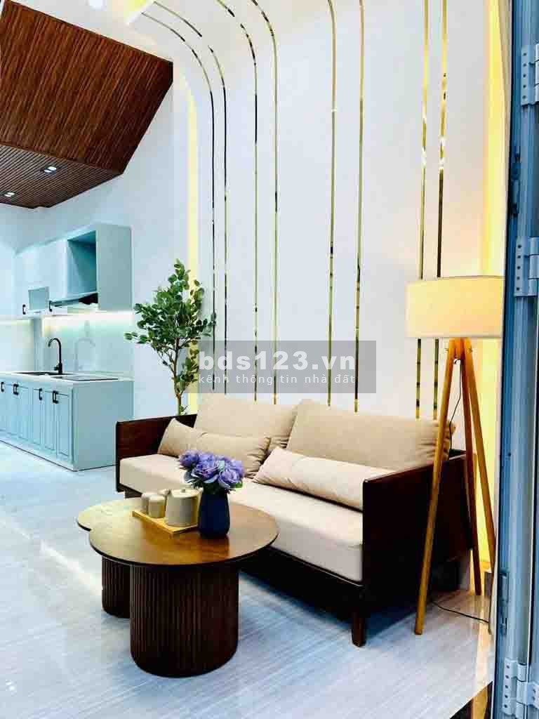 Bán nhà đường Quang Trung Gò Vấp, 42m2 x 3 tầng, chỉ 4.65 tỷ cam kết không đăng giá ảo