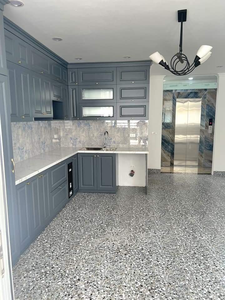 Bán nhà phố Nguyễn Thị Định ô tô tránh đỗ, hai vỉa hè, KD khủng, 45m2x7T, 17.9 tỷ,
