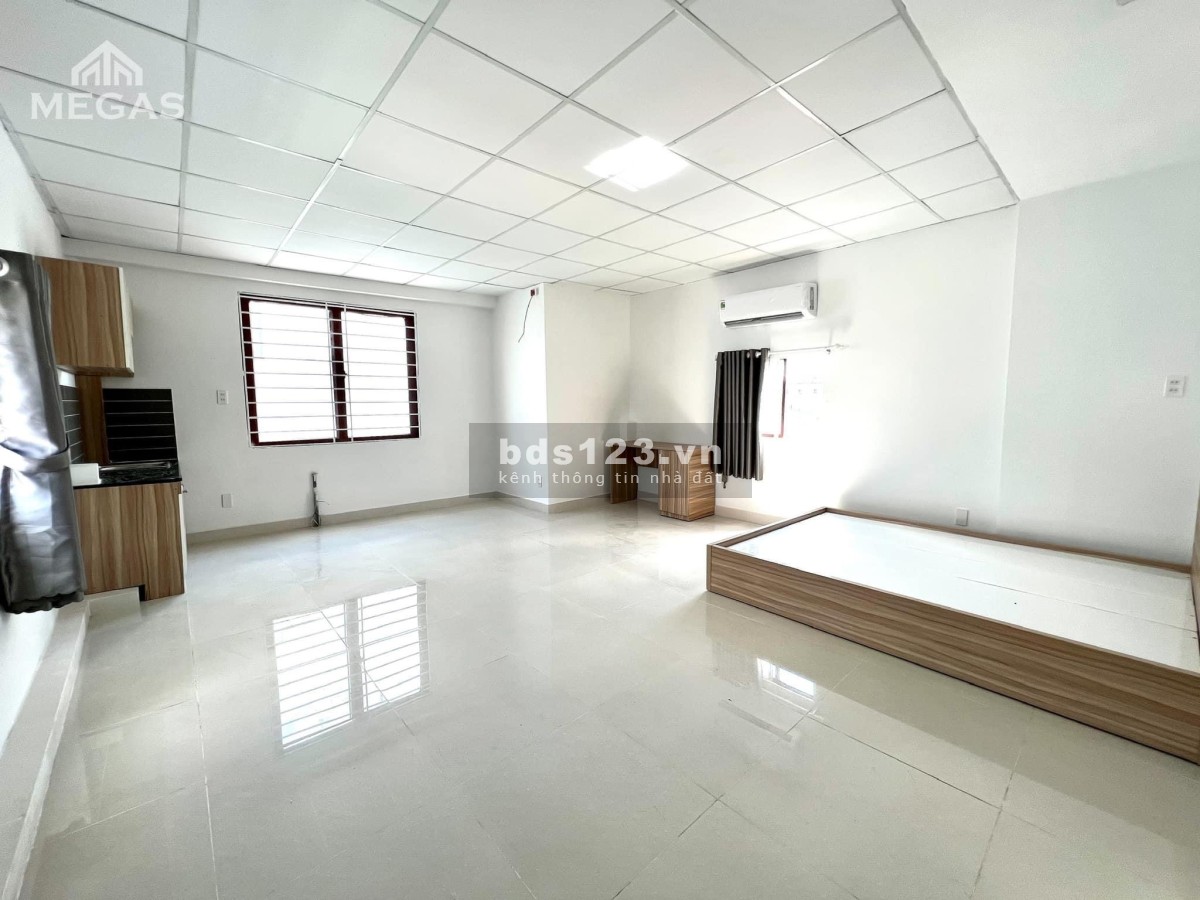 Cho thuê phòng full nội thất rộng 40m², ngay Etown Cộng Hoà, phòng sạch