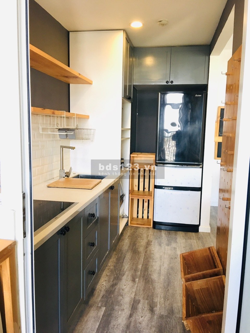Căn hộ 1pn với thiết kế cổ điển, phong cách Châu Âu cho thuê tại Vista Verde. LH Tâm: 0902.0506.43
