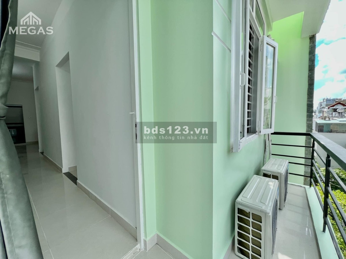 Cho thuê phòng full nội thất rộng 40m², ngay Etown Cộng Hoà, phòng sạch