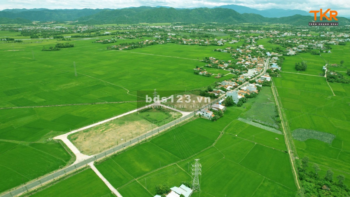 Khu dân cư thị xã Đông Hòa nằm mặt khu đắc địa liên hệ 0348007196