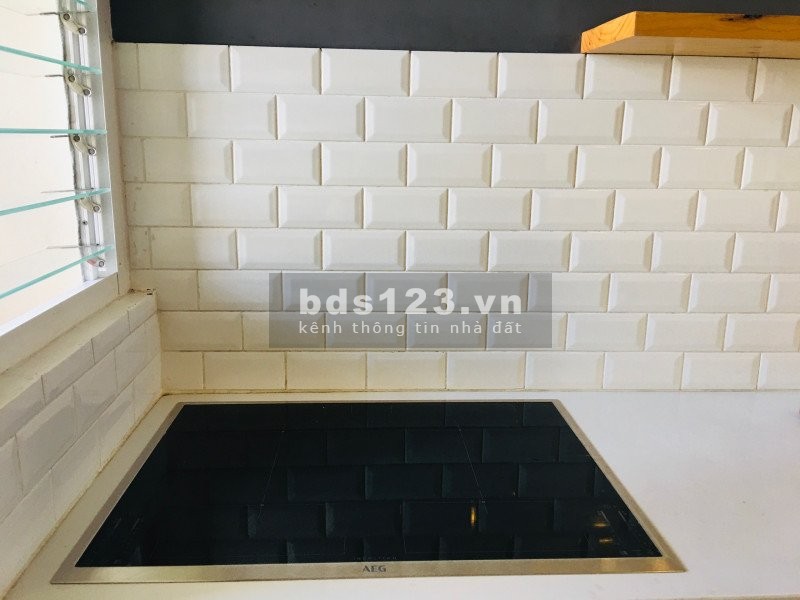 Căn hộ 1pn với thiết kế cổ điển, phong cách Châu Âu cho thuê tại Vista Verde. LH Tâm: 0902.0506.43