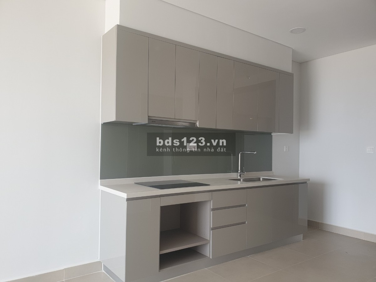 Cho thuê nhanh căn Sky 89 view sông có máy lạnh, rèm, giàn phơi DT 55m² giá chỉ 9 triệu/ tháng