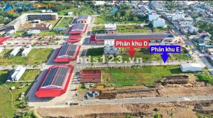 Tặng ngay 2 cây vang cho 10 khách đầu tiên sở hữu đất nền tại Thạnh Phú center