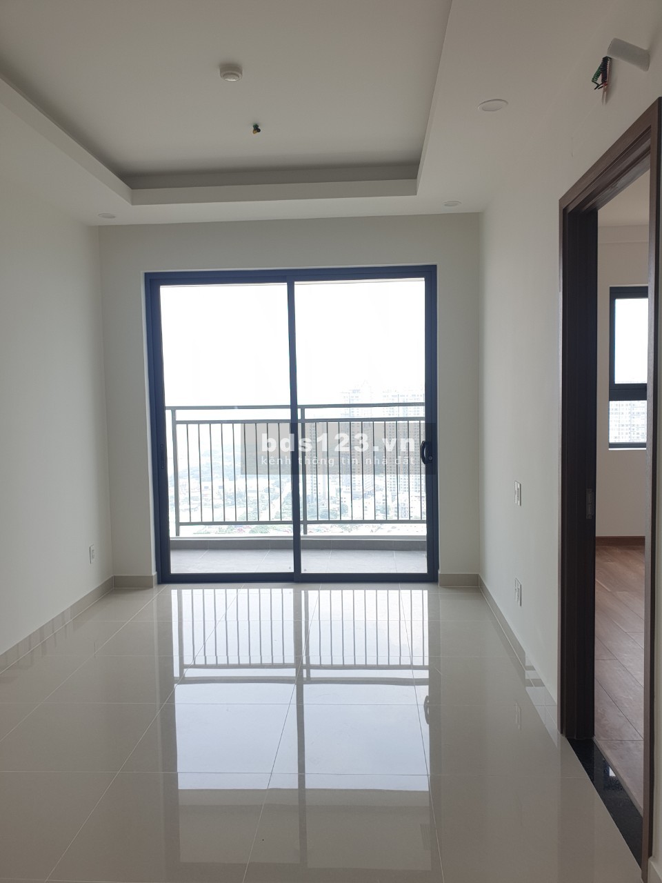 Bán nhanh Q7 SaiGon Riverside căn góc 69m2 view sống tầng cao siêu đẹp chỉ 2,8 tỷ