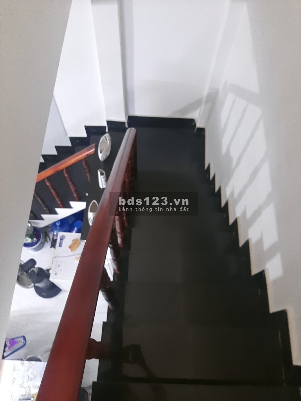 Gấp bán nhà hẻm xe hơi Liên Khu 8-9 ngay Gò Xoài, 2 tầng dt 60m2, giá chỉ 3 tỷ