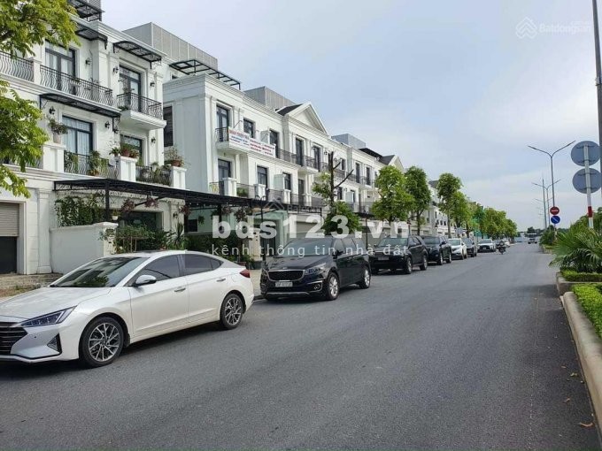 Cần bán căn liền kề shophouse 90m2 tại dự án Vinhomes Ocean Park, Gia Lâm