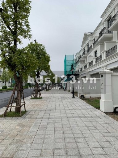 Cần bán căn liền kề shophouse 90m2 tại dự án Vinhomes Ocean Park, Gia Lâm
