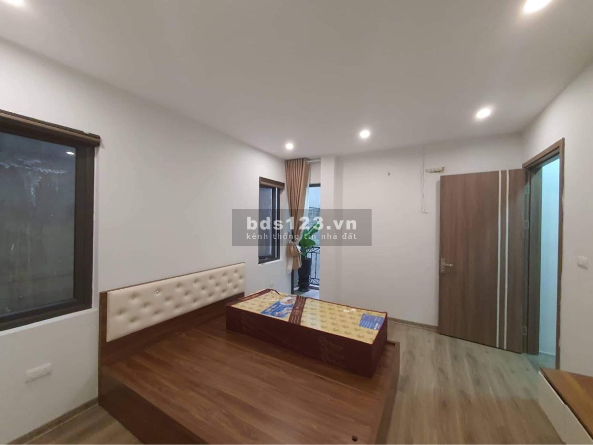 Bán nhà Đào Tấn - Ba Đình, Lô góc, 27m x 4T, Ngõ rộng, Nhà đẹp, Chỉ hơn 2 Tỷ