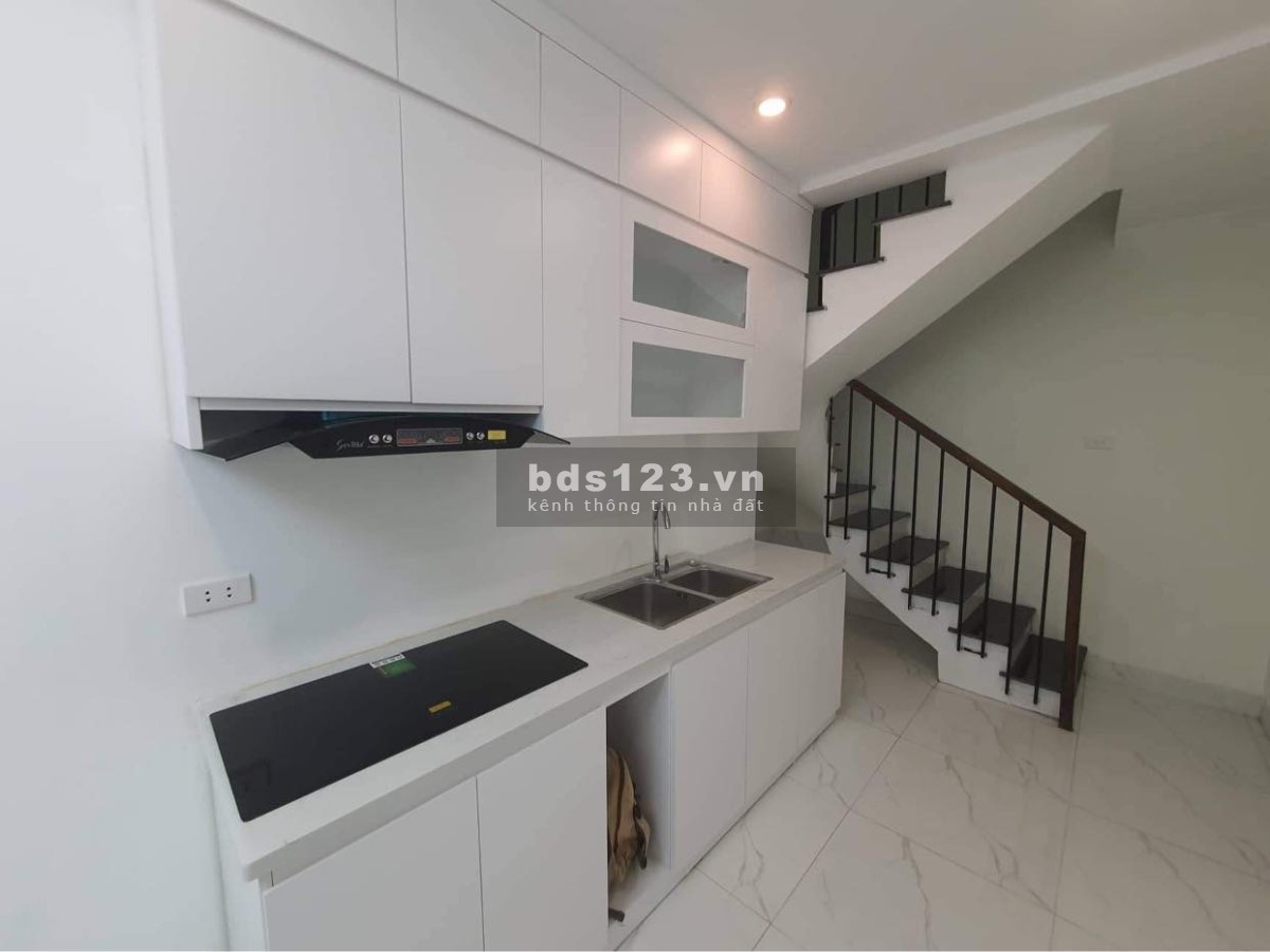 Bán nhà Đào Tấn - Ba Đình, Lô góc, 27m x 4T, Ngõ rộng, Nhà đẹp, Chỉ hơn 2 Tỷ