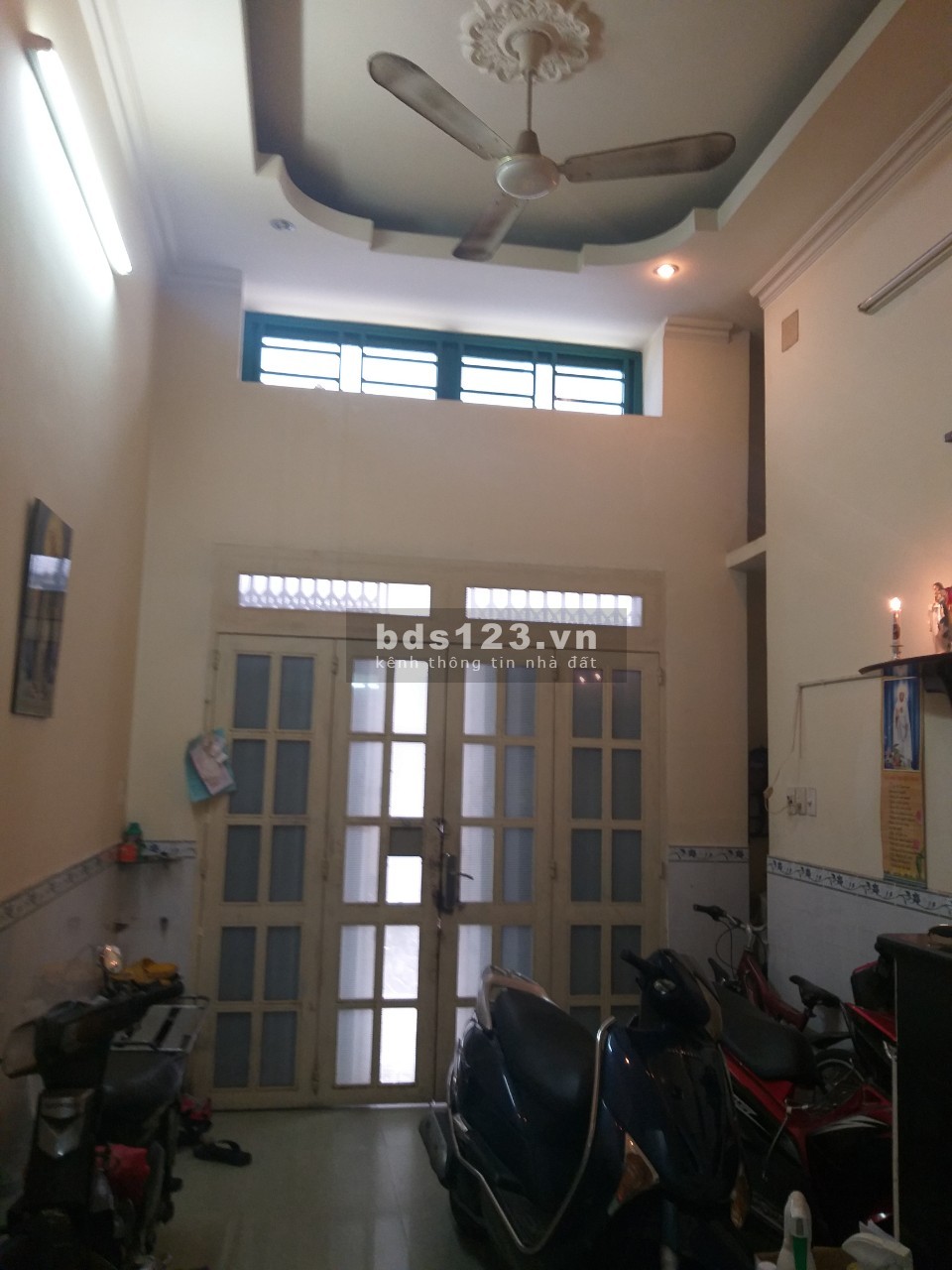 Bán nhà 1 trệt 3 lầu hẻm 107 Phạm Văn Hai P3 Tân Bình lh 0909342693